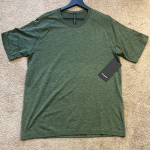 NWT Lululemon Mens MetalVent SS L